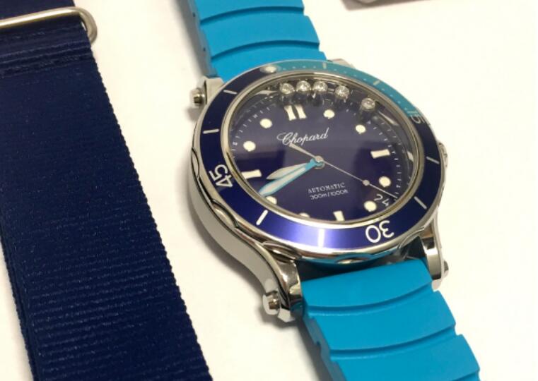 The Chopard Happy Ocean is a best choice for modern women.