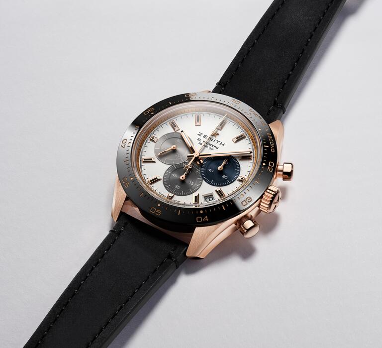 AAA replica watches are designed with 41mm cases for males.
